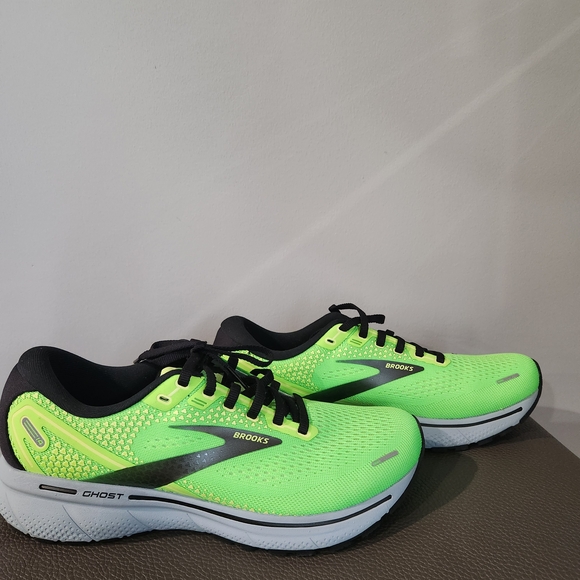 Brooks Men's Neon Green Running Shoes